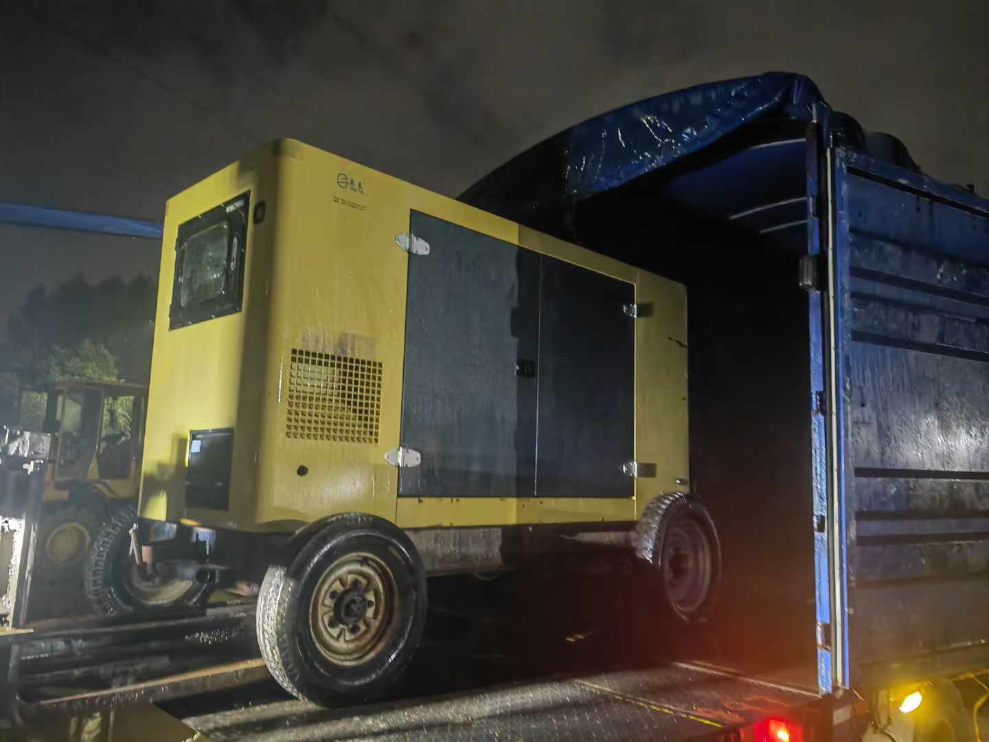 邗江如何根据负载特性选择合适的柴油发电机？