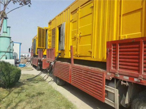 邗江发电机出租如何根据燃油压力判断燃油系统是否存在故障？