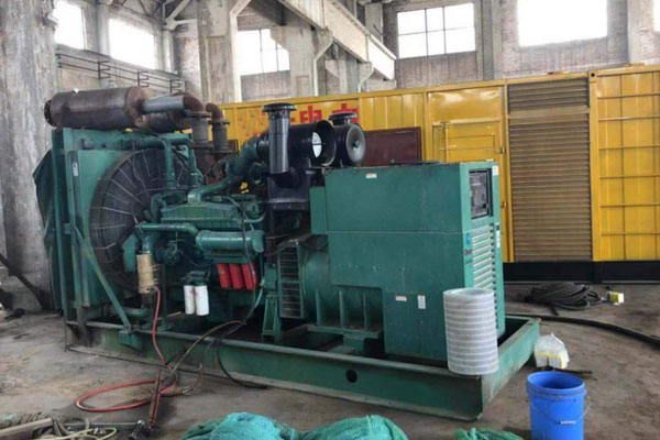 邗江发电机组的空气滤清器应该如何保养？