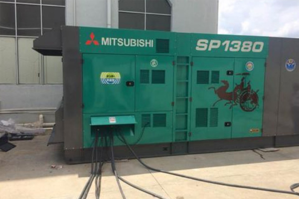 邗江为什么有些柴油发电机组的输出电压可以调节？