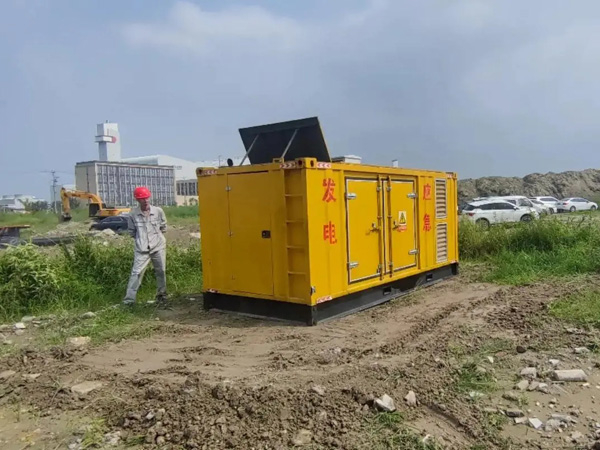 邗江冬季低温环境下，发电机组启动电瓶的容量需求是否会增加？